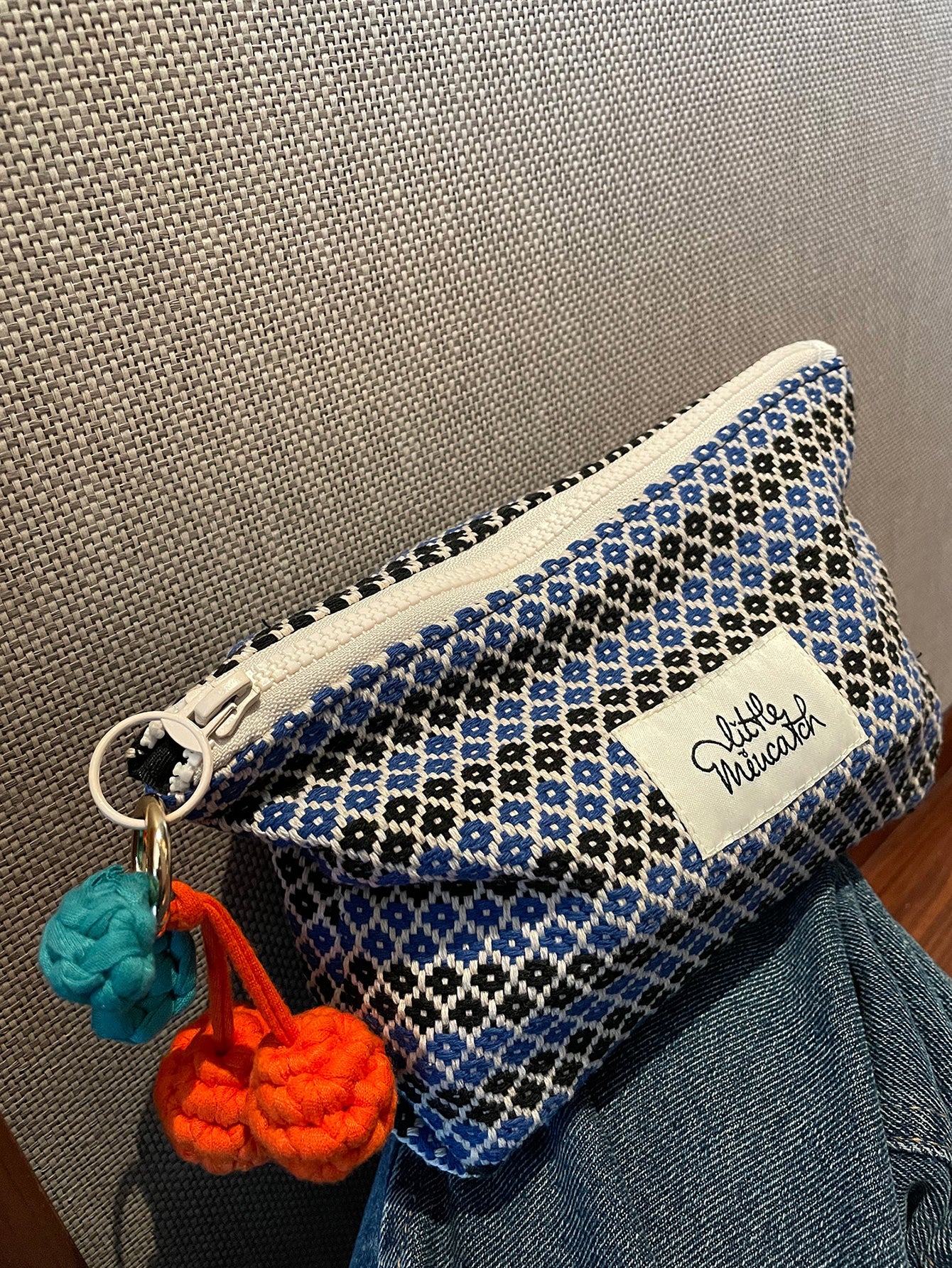 Precatch Nostalgic Blue Cherry Hangings Makeup Bag-Vintage Handmade Wool Knitted Geometric Portable Handbag with Large Capacity