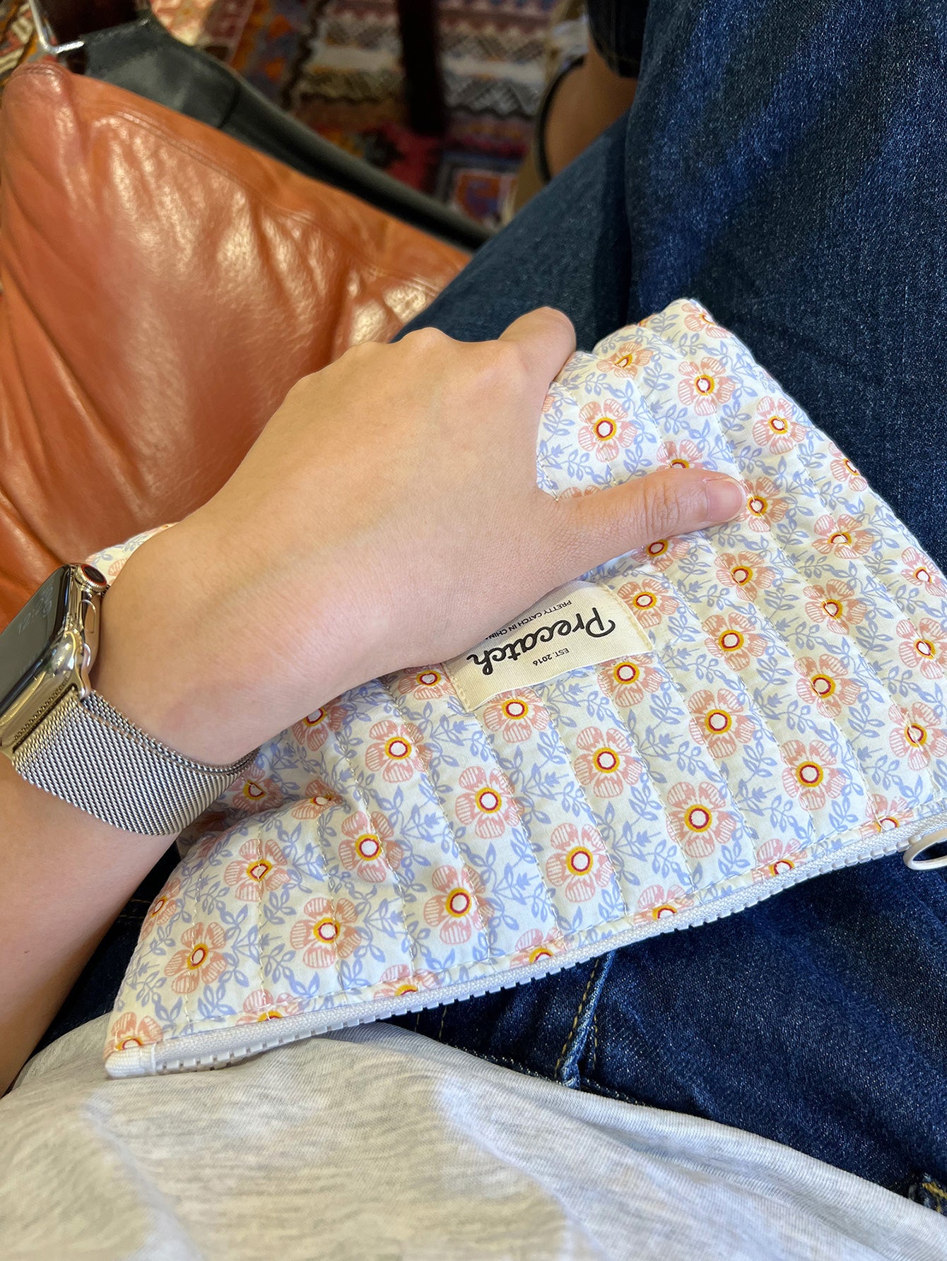 Makeup Bag with Romantic Small Orange Blossom Pattern- Portable Printed Storage Bag for Girls’ Skincare Items and Toiletries – Interior Bag for Travel