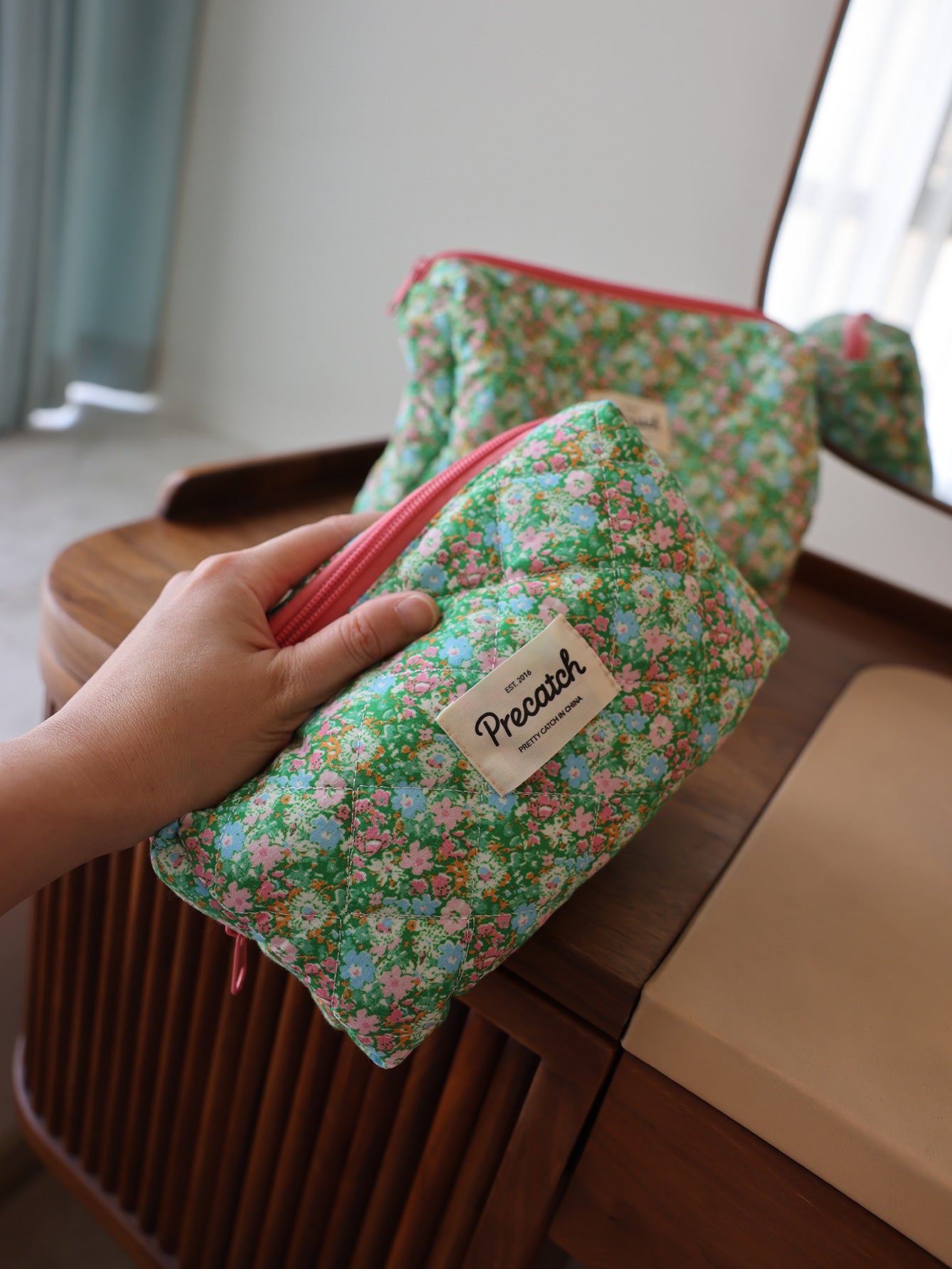 Precatch Emerald Green Printed Thick Medium Makeup Bag - Skincare Portable Travel Storage Bag (Handbag)