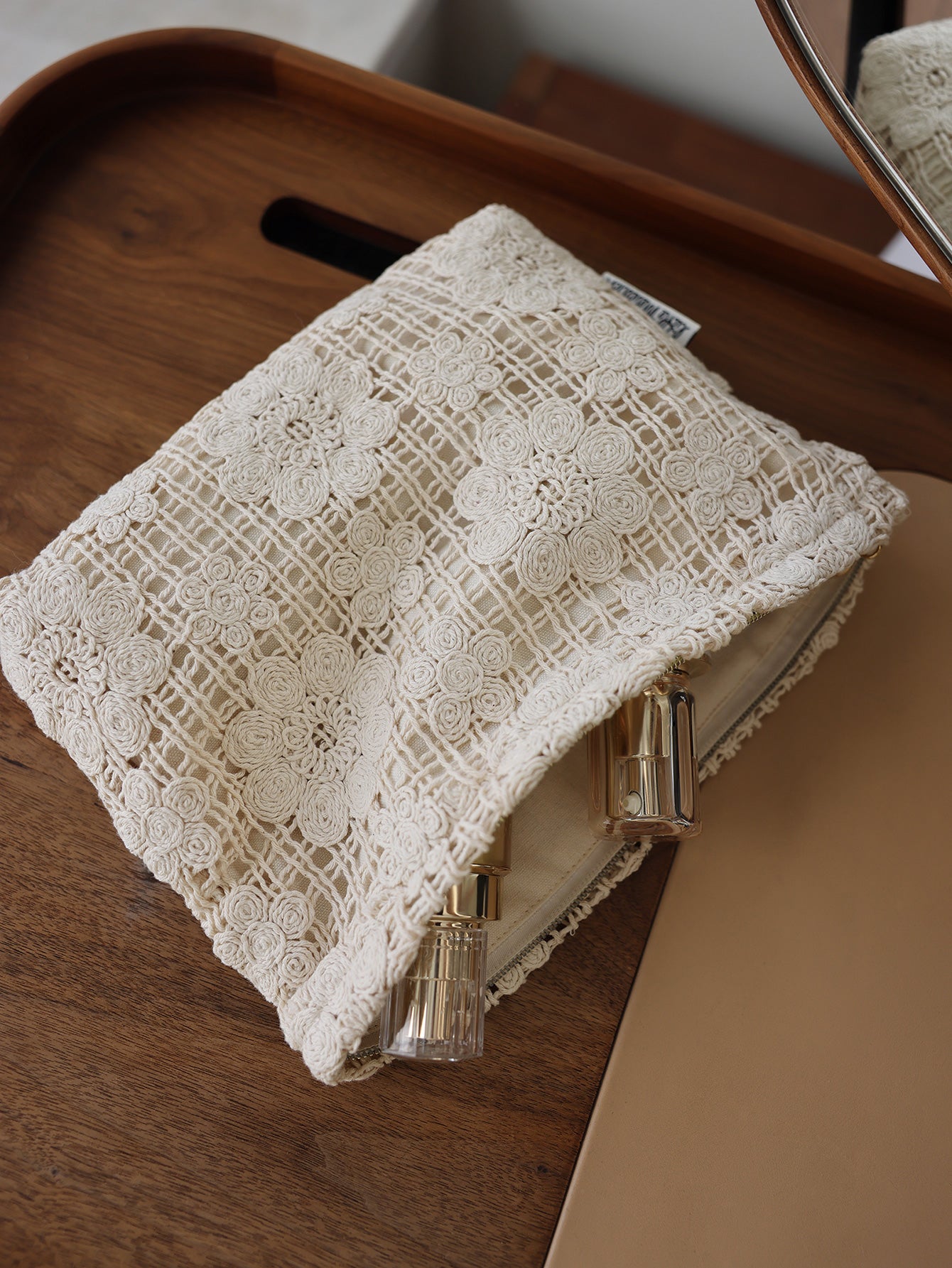 Ethnic style embroidered flowers solid color makeup bag versatile woven fashionable storage bag for girls clutch bag toilet bag