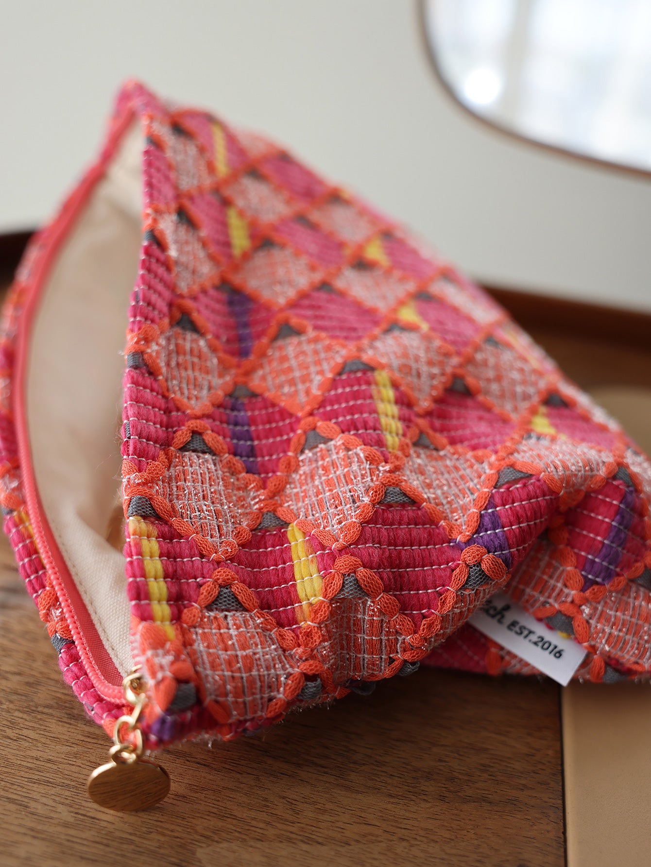 Precatch Red diamond lattice fashion large capacity zipper makeup bag New Year Christmas girl travel portable ethnic style storage bag toiletry bag