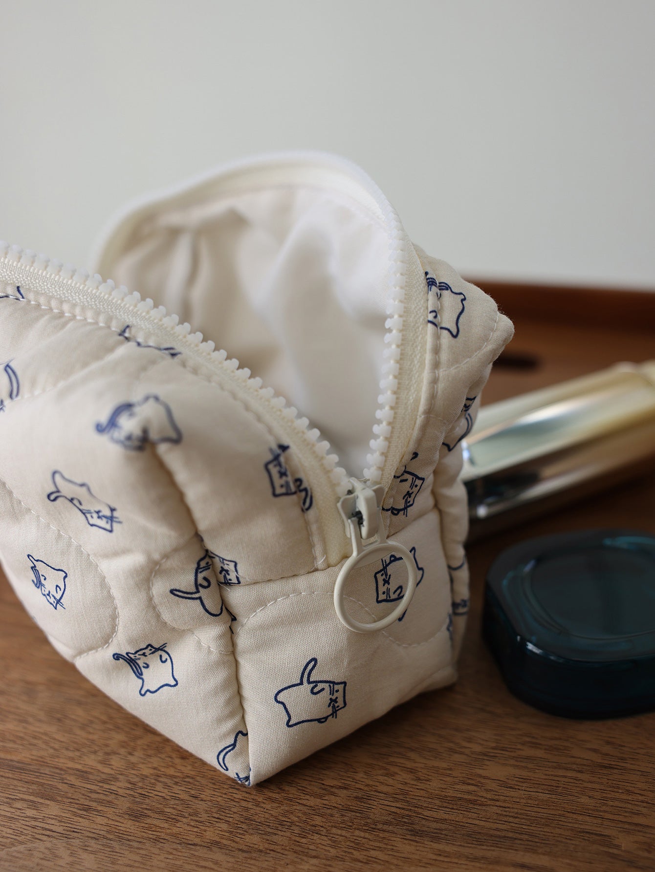 Precatch Cute Cat Design Travel Cosmetic Bag Multi-functional Storage Bag for Travel Skincare Items Makeup case