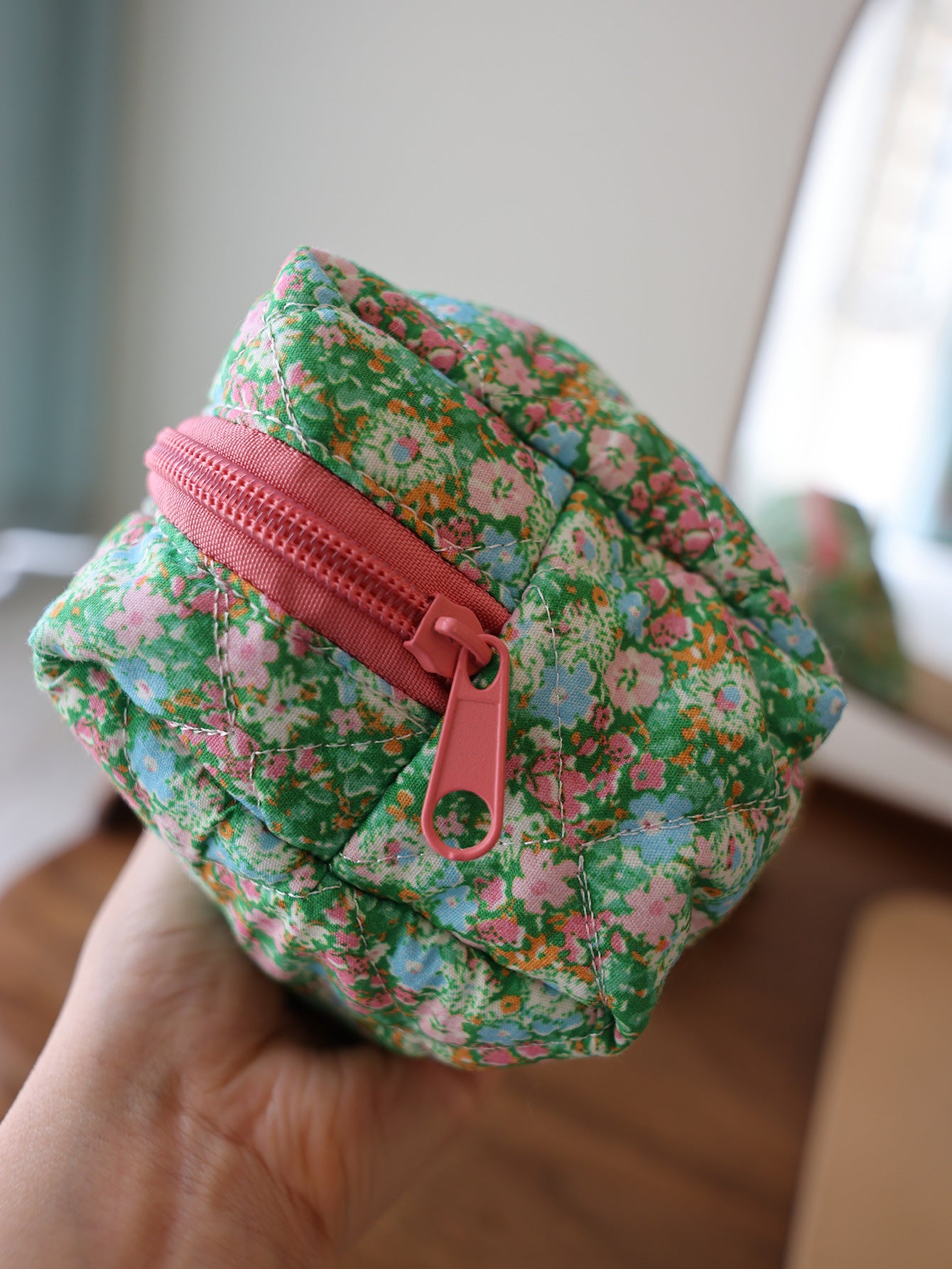 Precatch Emerald Green Printed Thick Medium Makeup Bag - Skincare Portable Travel Storage Bag (Handbag)