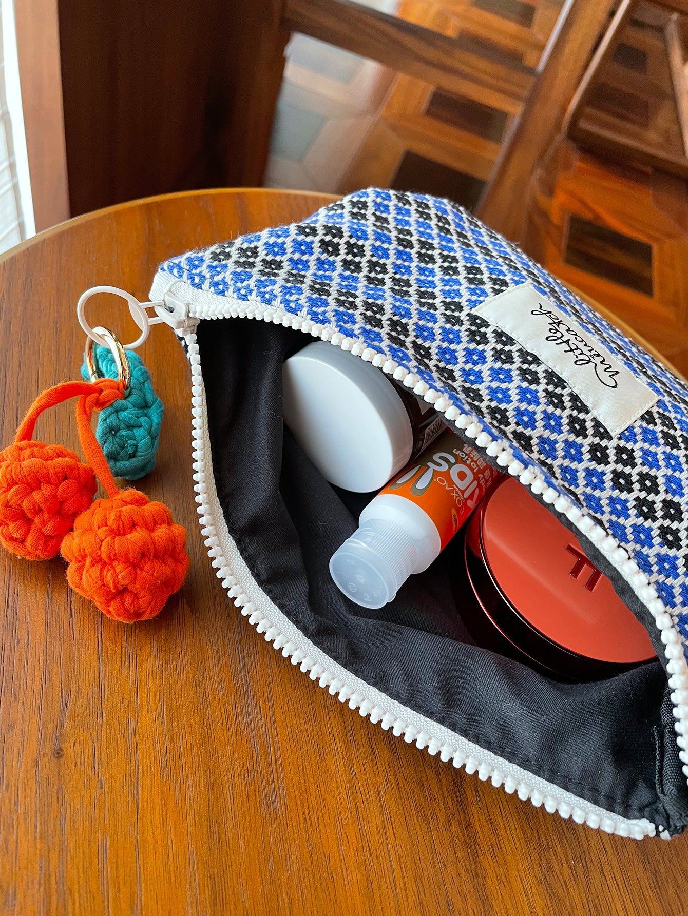 Precatch Nostalgic Blue Cherry Hangings Makeup Bag-Vintage Handmade Wool Knitted Geometric Portable Handbag with Large Capacity