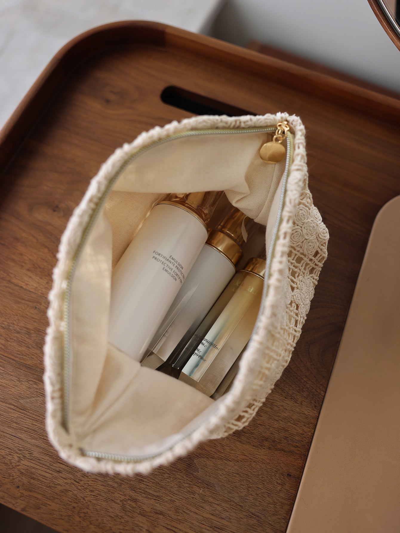Ethnic style embroidered flowers solid color makeup bag versatile woven fashionable storage bag for girls clutch bag toilet bag