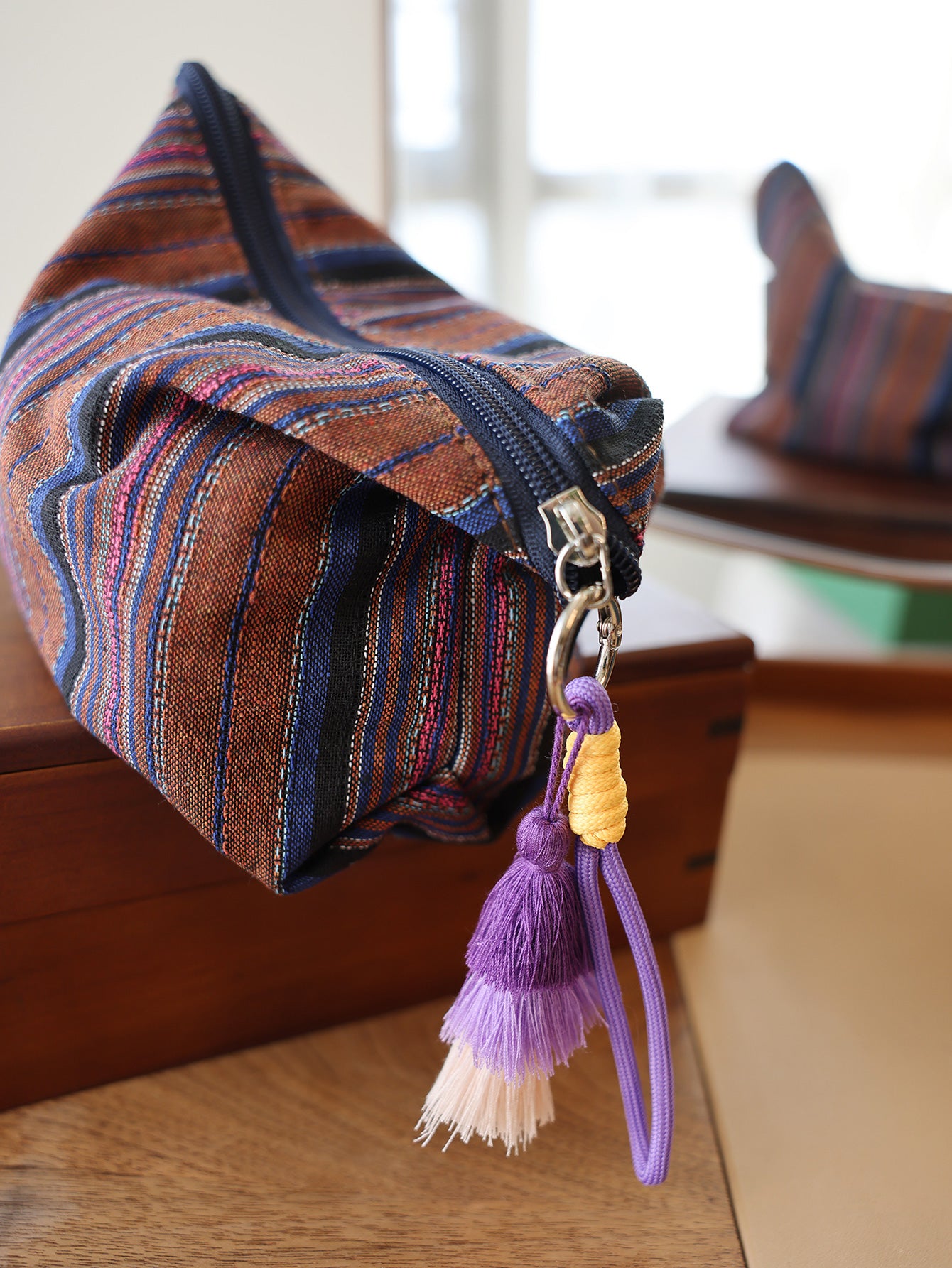 Precatch Colorful striped tassel hanging ornament makeup bag ethnic style girls zipper travel portable storage bag inner liner bag clutch bag