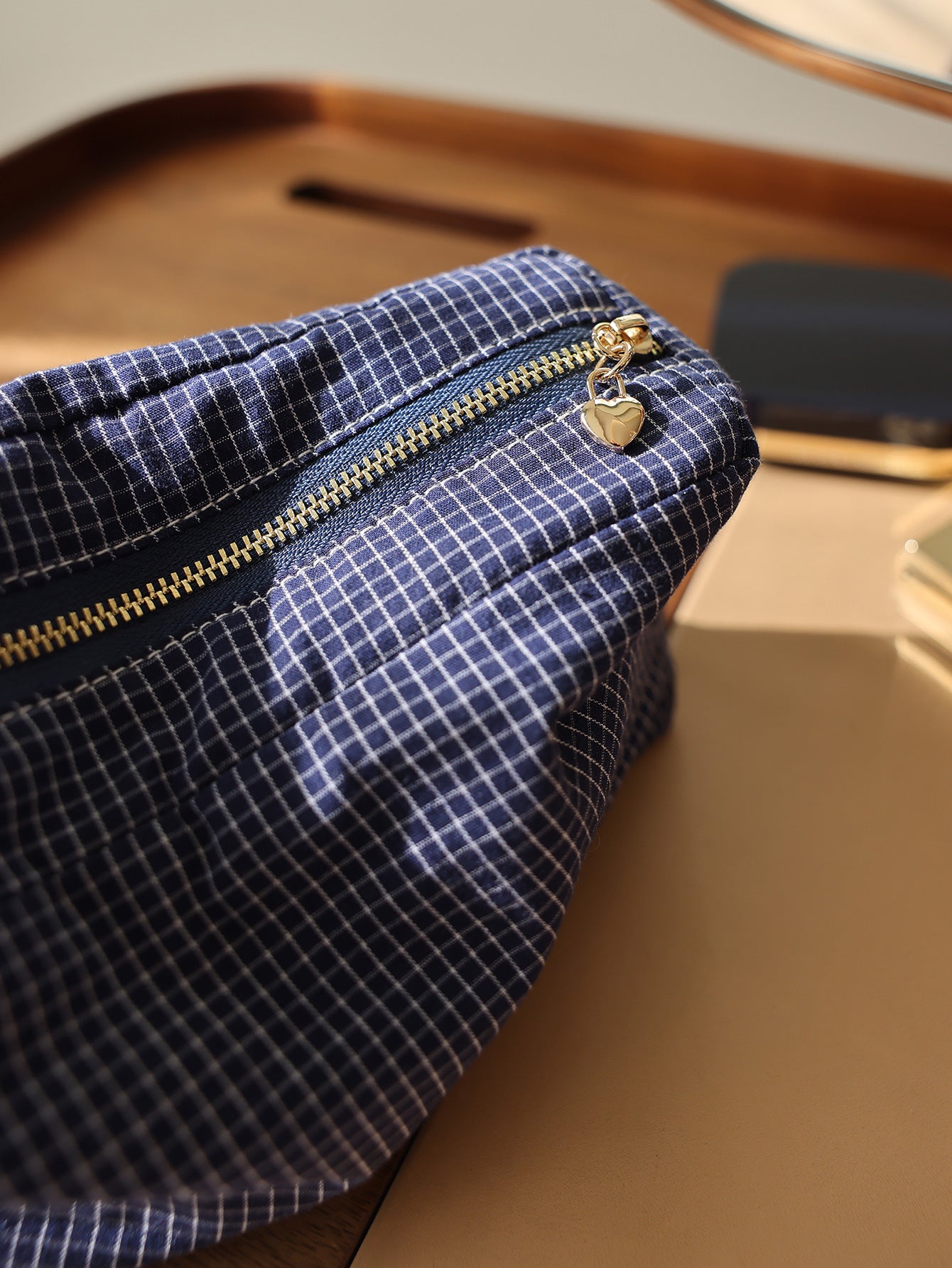 Precatch Plaid striped fabric simple makeup bag square three-dimensional zipper storage bag travel portable clutch inner bag Japanese style