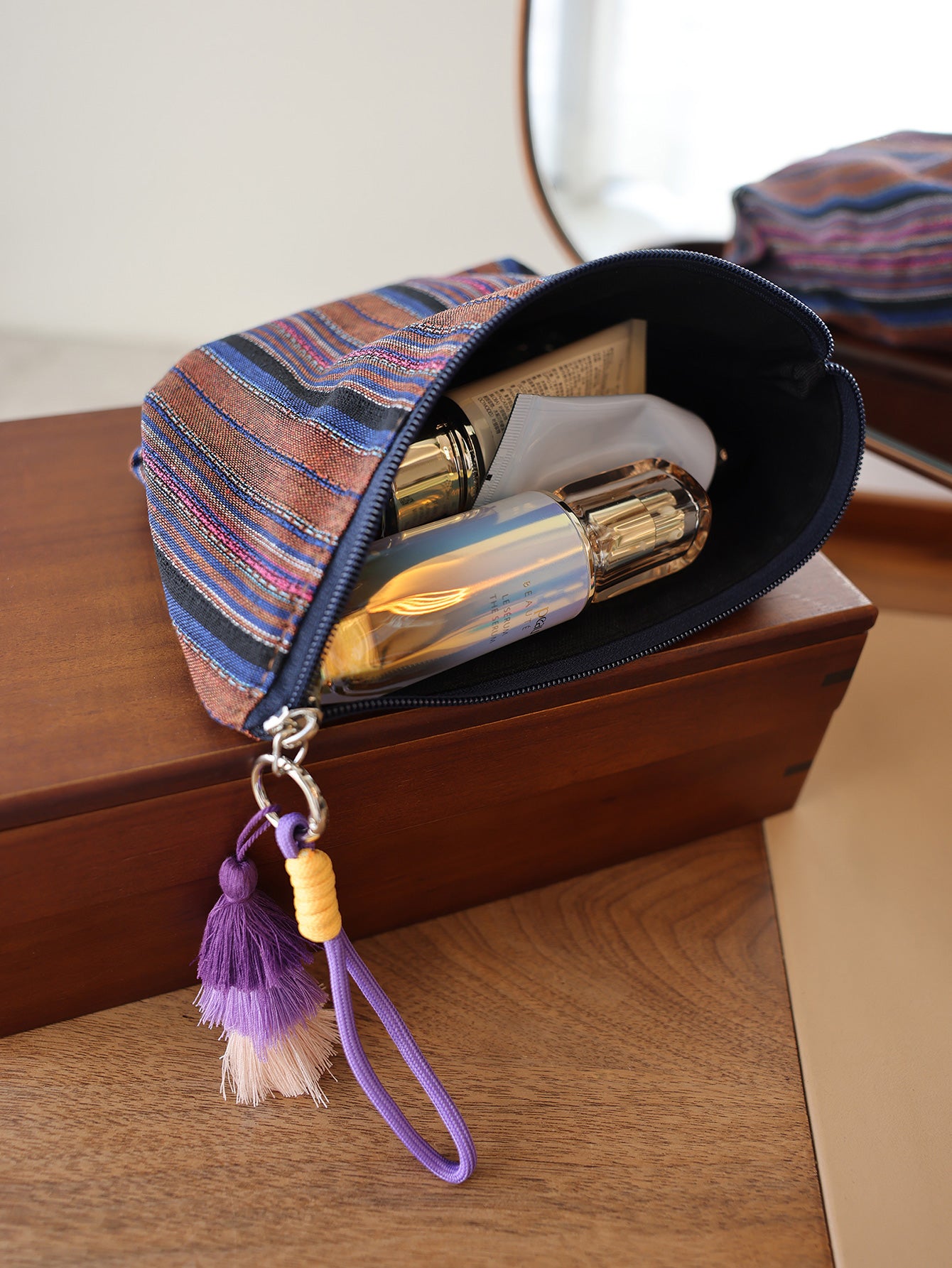 Precatch Colorful striped tassel hanging ornament makeup bag ethnic style girls zipper travel portable storage bag inner liner bag clutch bag